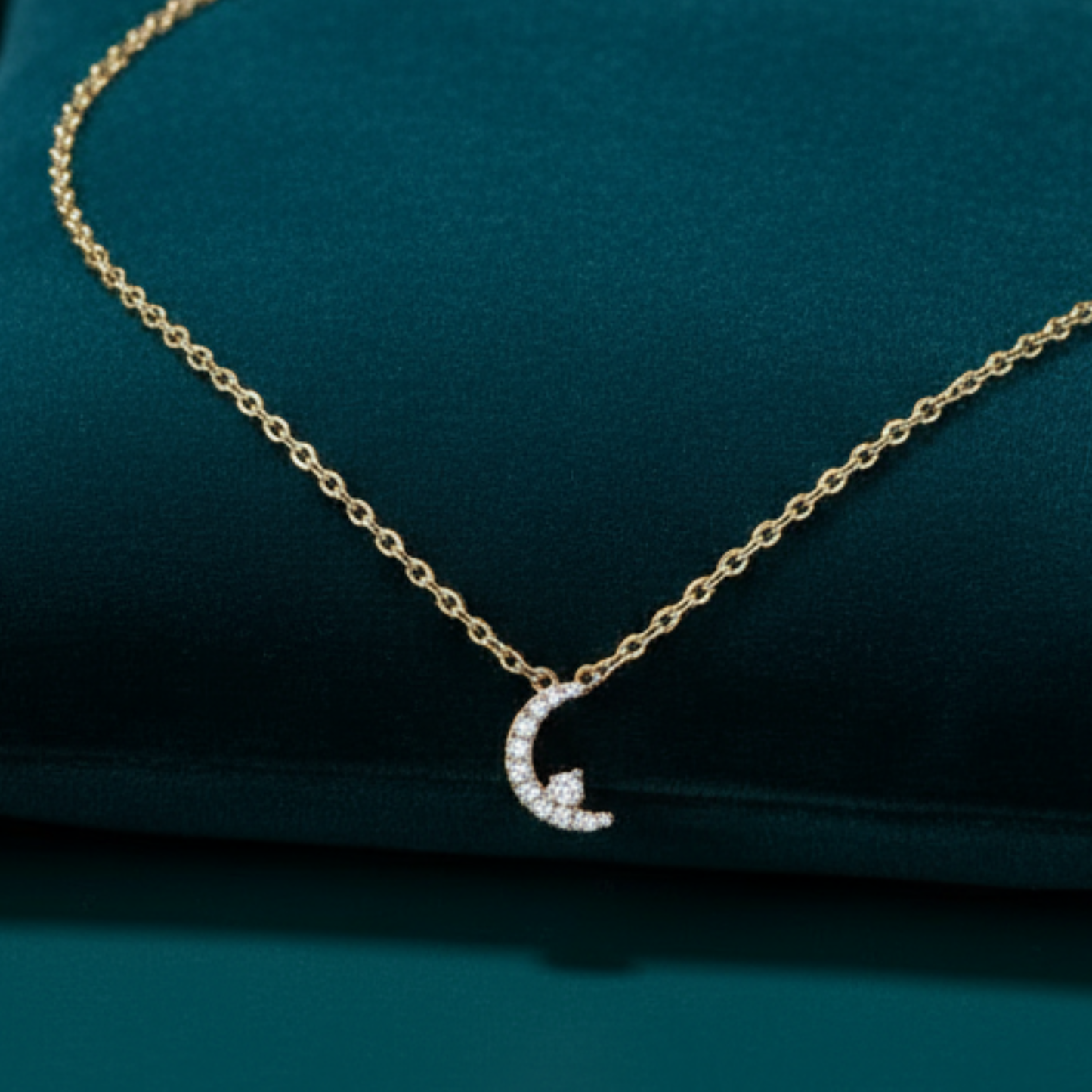 Luna Crescent Moon Diamond Pendant