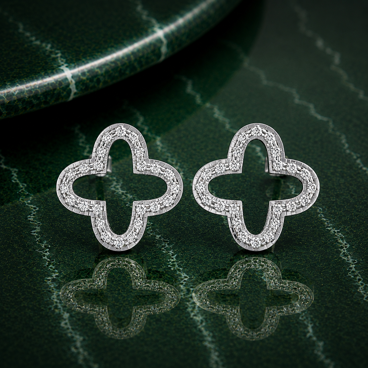 Open Clover Diamond Studs