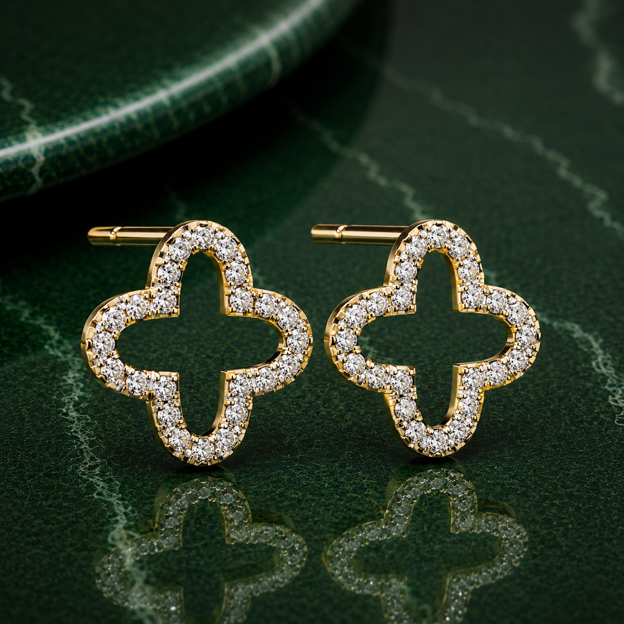 Open Clover Diamond Studs