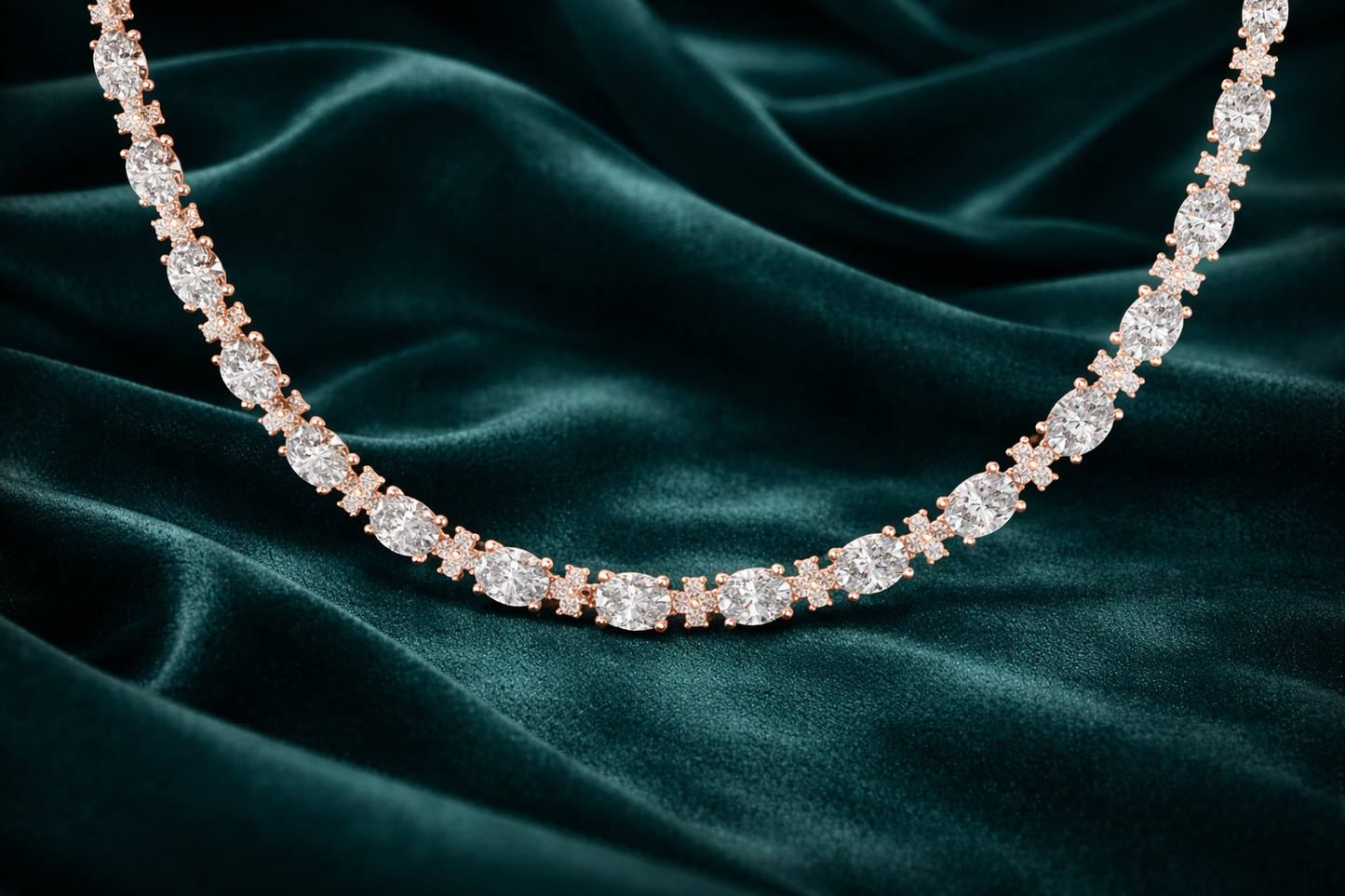 Graduated Oval Cut Diamond Tennis Chain