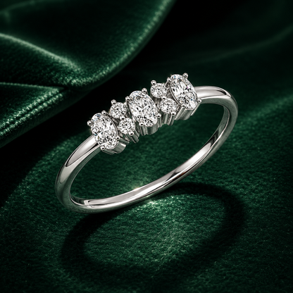 Graduated Oval Diamond Contour Band