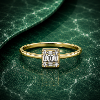 Geometric Diamond Cluster Ring