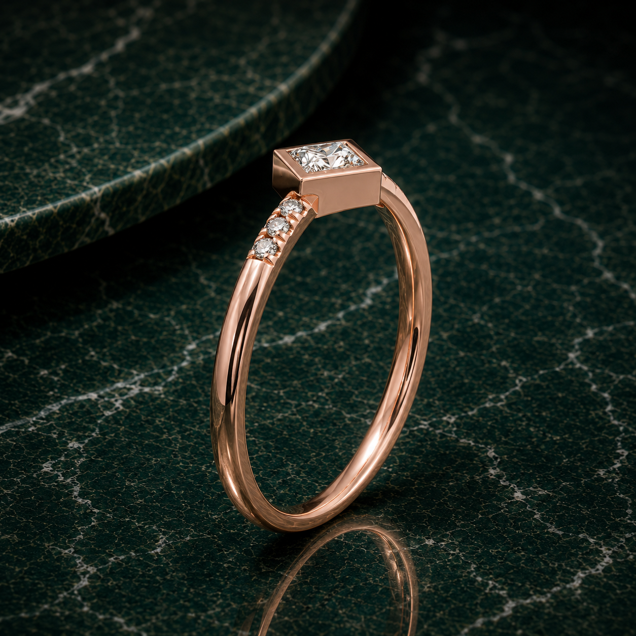 Kite-Set Princess Diamond Ring
