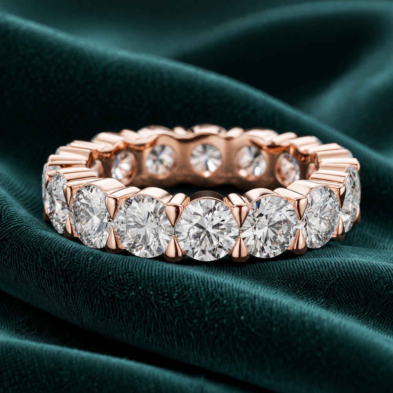 Aurora Round Diamond Eternity Band