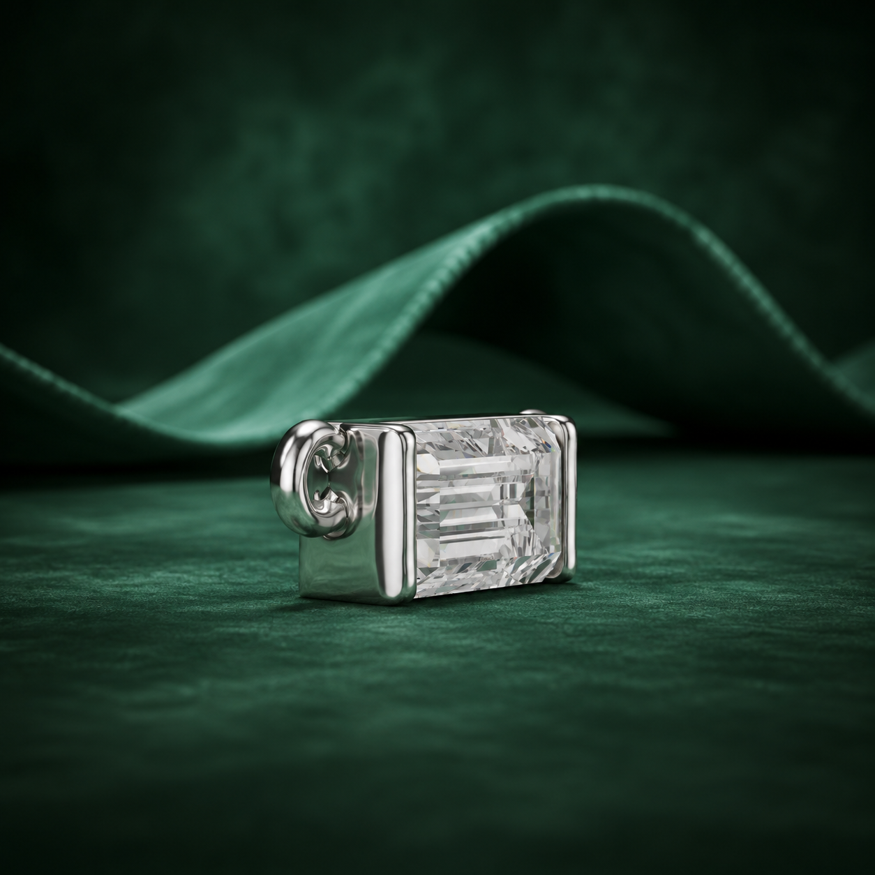 Lumière Baguette Diamond Connector