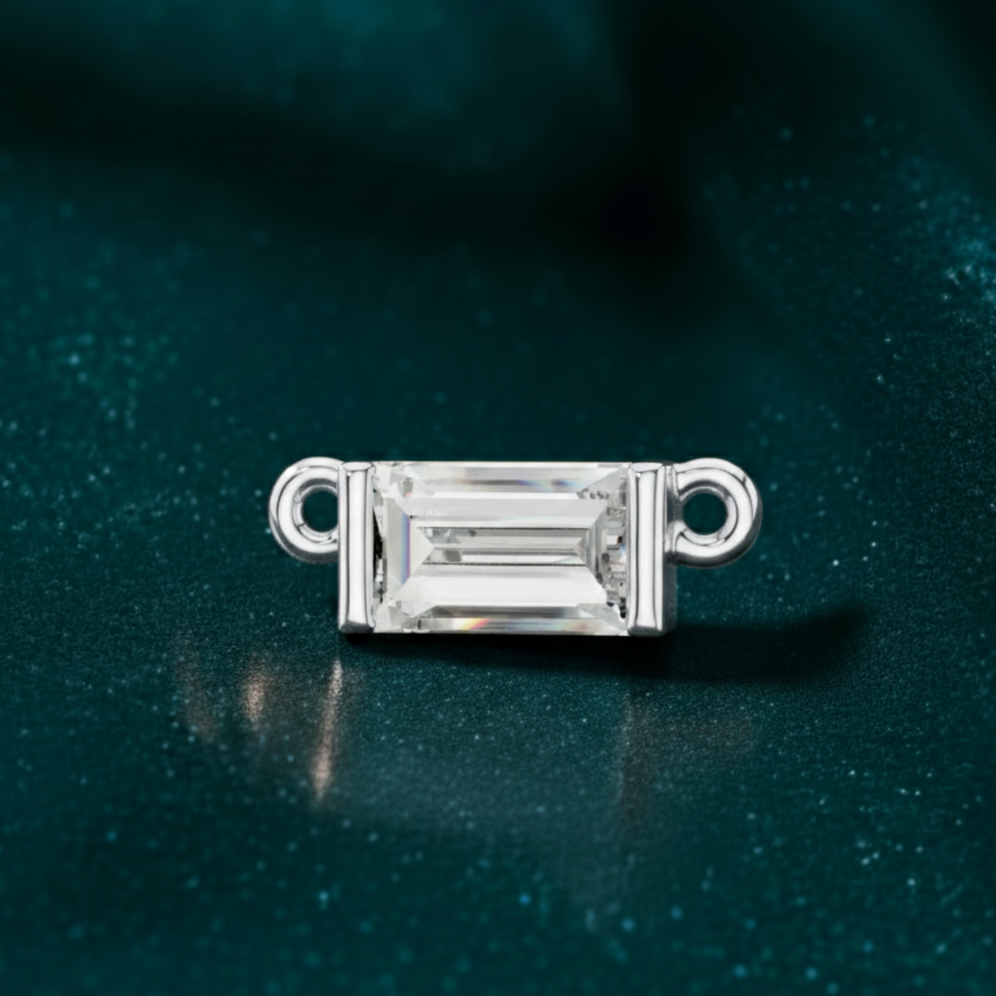 Lumière Baguette Diamond Connector