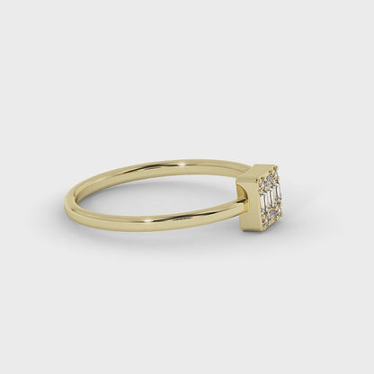 Geometric Diamond Cluster Ring